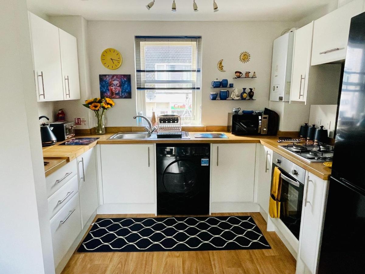 Captains Rest - 2 Bedroom Apartment In The Heart Of Brixham Exterior photo
